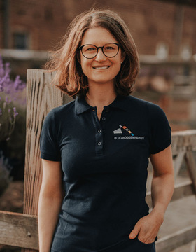 Dr. Anne Kahler